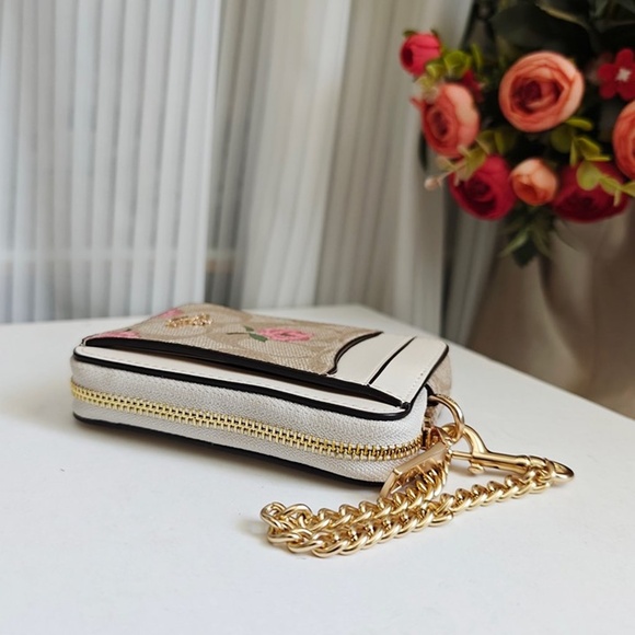 NWT COACH Zip Card Case In Signature Canvas With Floral Print Chalk CR971 $118 - Picture 2 of 4